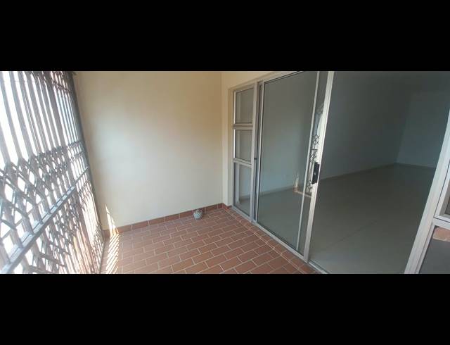 2 BEDROOM SIMPLEX TO LET IN UMHLANGA CENTRAL